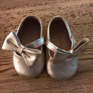 Infant shoes size 0